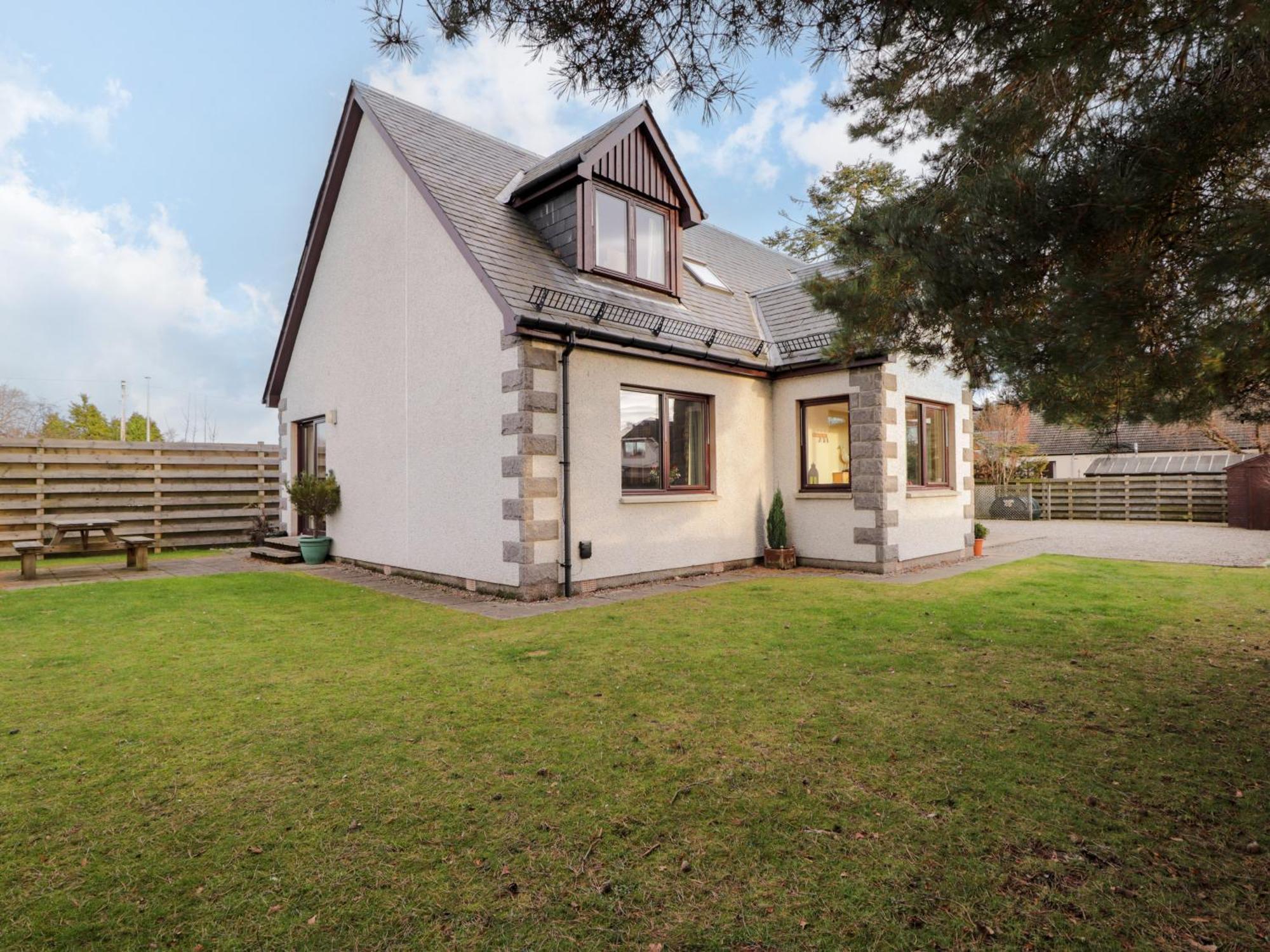 Bruach Gorm Cottage Grantown-on-Spey Bagian luar foto